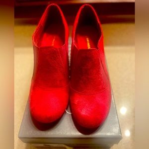 COVINGTON - Red Suede